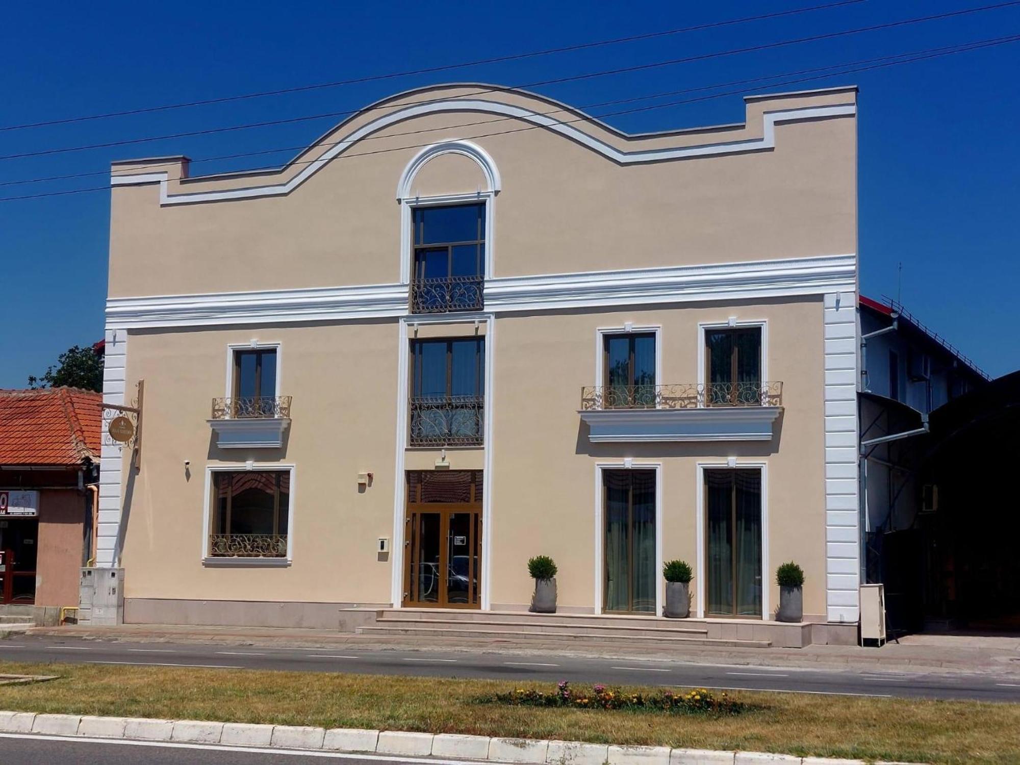 Regal Ballroom Caransebeş 외부 사진